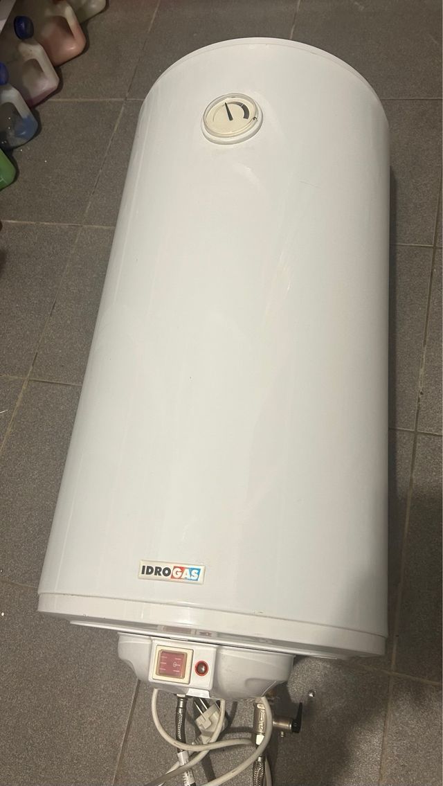 termo electrico de agua IDROGAS