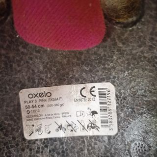 Patines , protecciones y casco