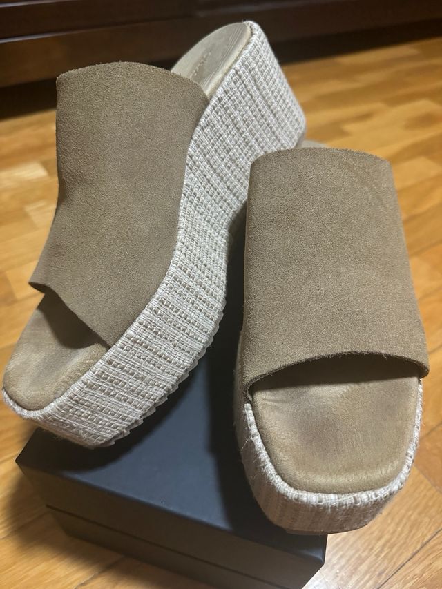 Cuñas tacón Oysho. Talla 39. Como nuevas