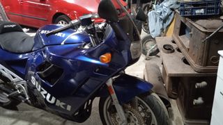 Suzuki gsx 750 F