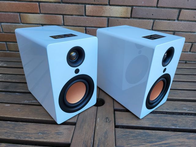 Mitchell Acoustics uStream One