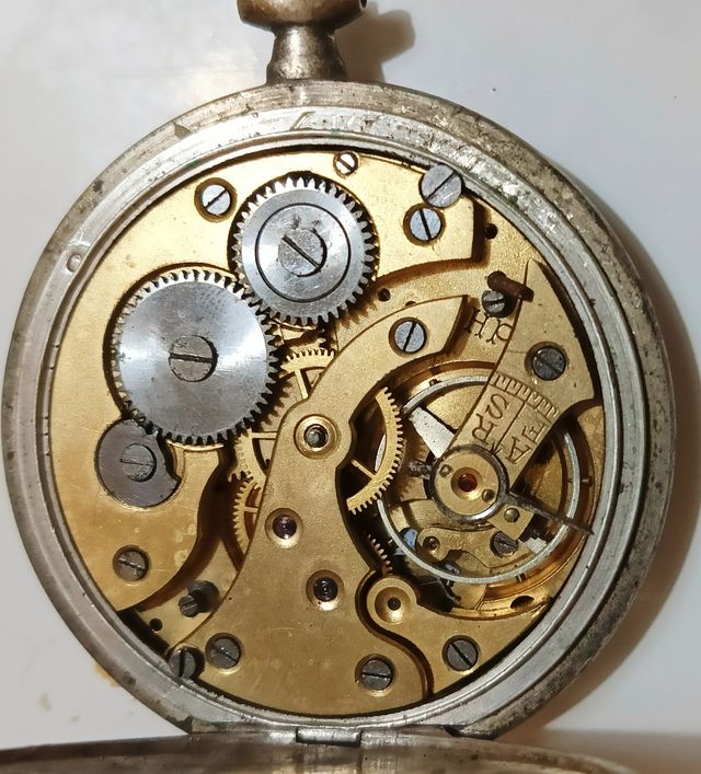 Ultimo precio Reloj Remontoir Los cuatro hermanos