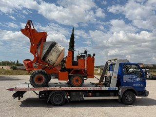 Alquiler auto hormigonera de 1 m³ en Alicante
