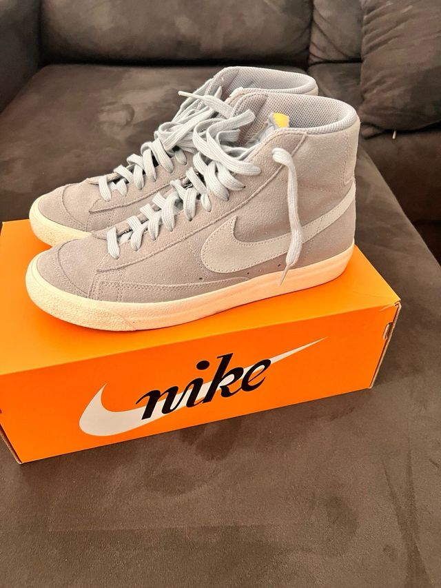 Nike blazer mid 77