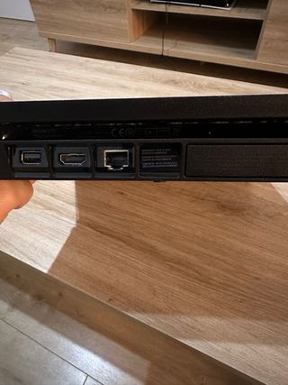 PlayStation 4 Slim 1 Tb + Mando