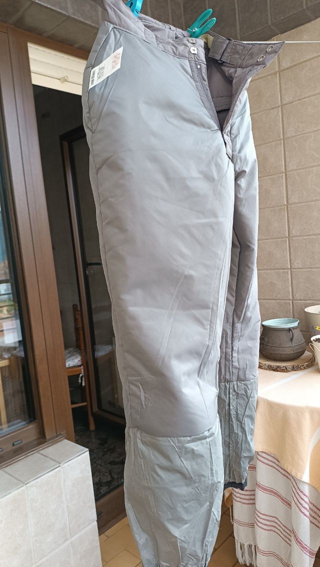 Pantalón nieve, joven. Doble forro. Polainas ajust