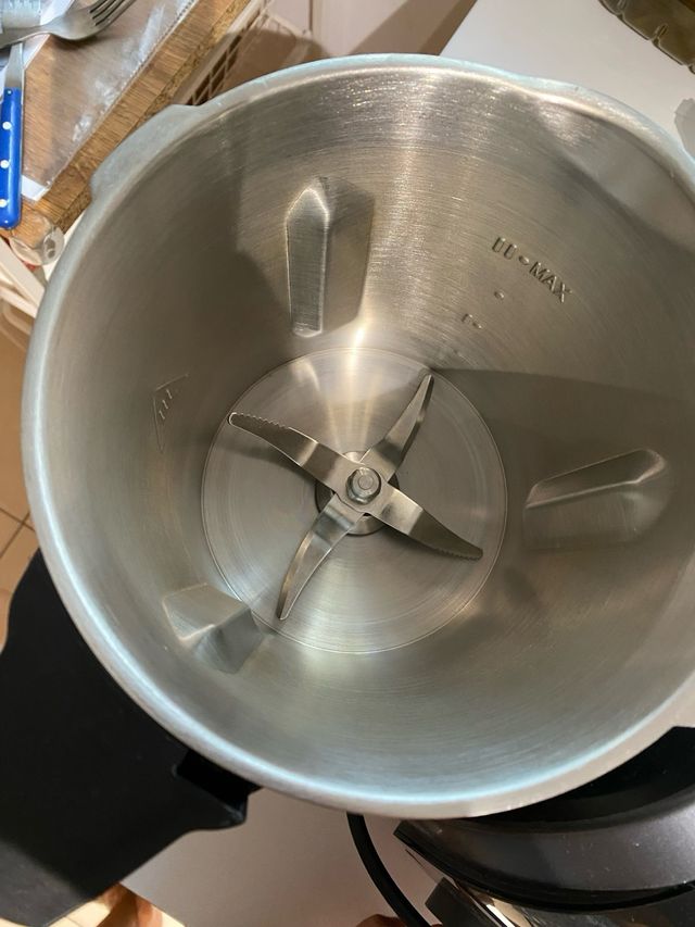 Robot cocina Cecotec Mambo 8090.