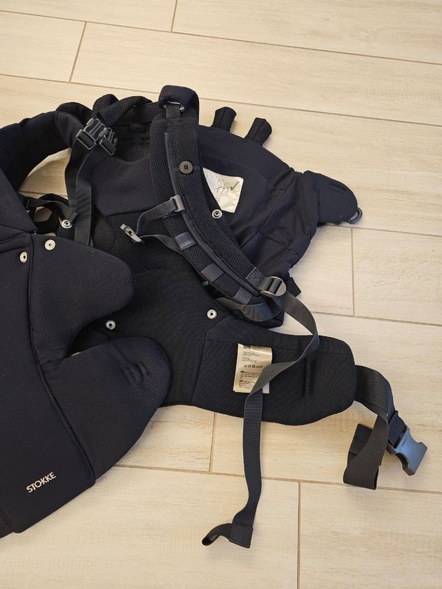 STOKKE MyCarrier Black Mesh (marsupio bambini)