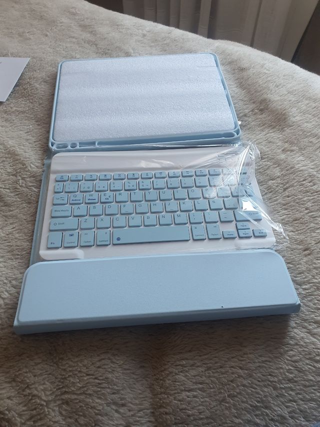 Funda Air Pad 11 con Teclado NUEVO