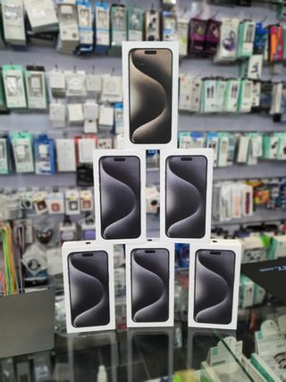 iPhone 15 Pro Max Precintado