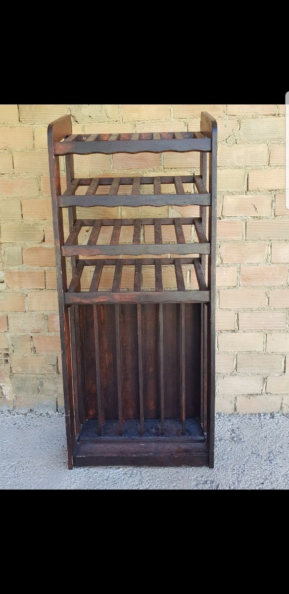 Vendo estantería alta de baldas