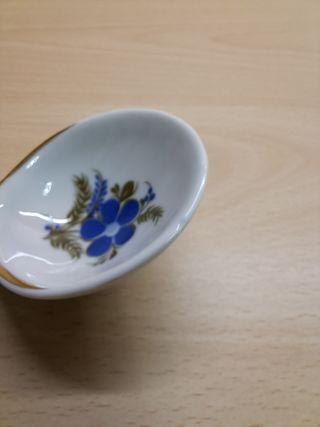 Cucchiaio di porcellana souvenir ucraino