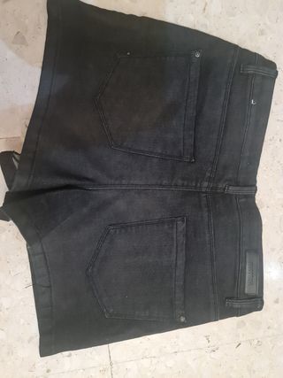 Pantalón corto  de chica