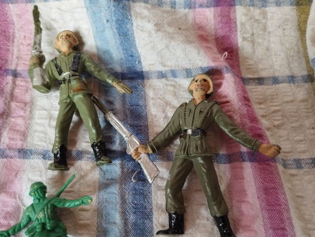 FIGURAS SOLDADOS PLÁSTICO JECSAN MONTAPL