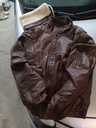 Cazadoras cuero