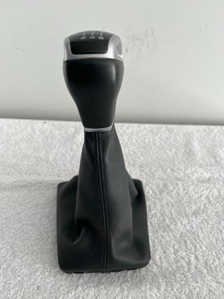 Pomo Audi Q3 83A 6 velocidades