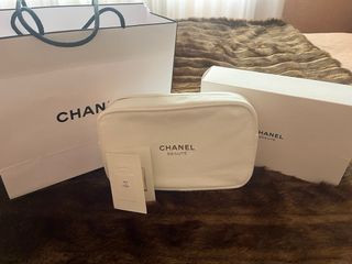 Neceser terciopelo Chanel