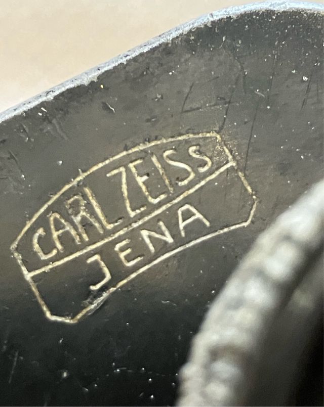 Prismáticos Carl Zeiss  8×30 