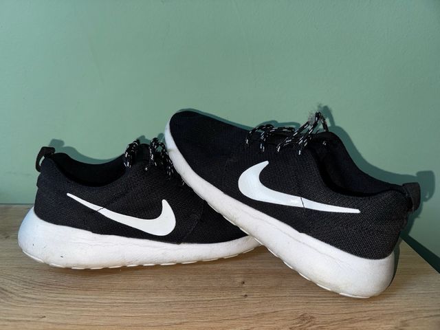 Nike roshe run