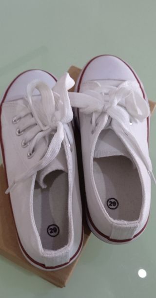 Zapatillas blancas niñ@s