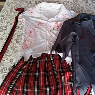 Disfraz colegiala zombie