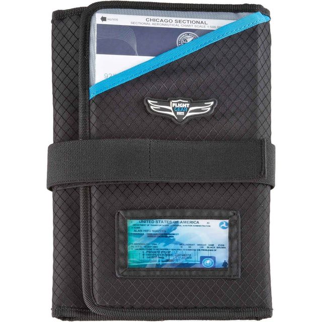 Pernera trifold para piloto.