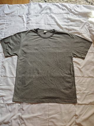 Camiseta gris