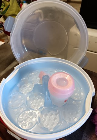 ESTERILIZADOR DE BIBERONES