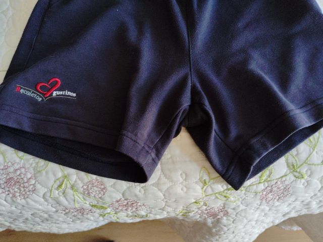 Uniforme deportivo colegio  san Agustín