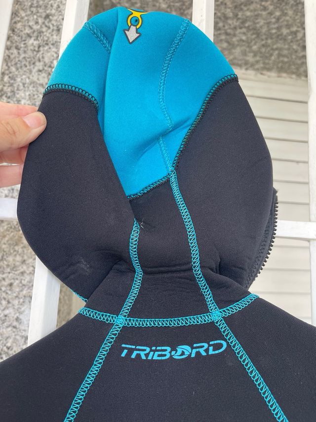 Traje agua tribord 6 años. neopreno capucha