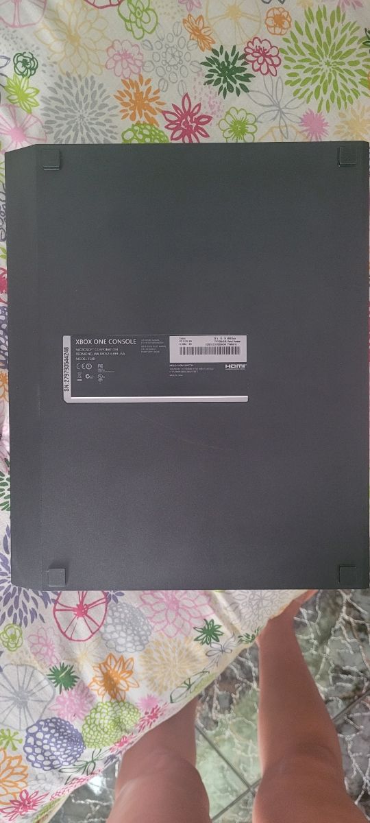 Xbox one negra 500gb