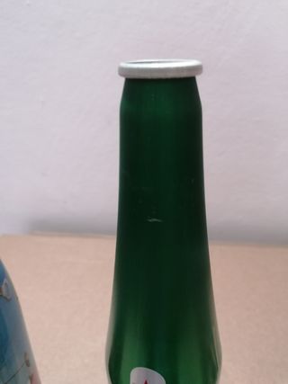 3 bottiglie vuote birra.