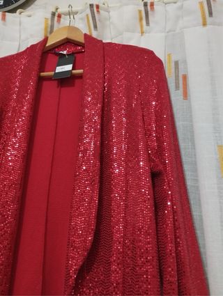 Chaqueta blazar lentejuelas rojo burdeos