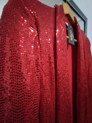 Chaqueta blazar lentejuelas rojo burdeos