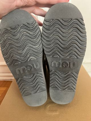 Botas Mou