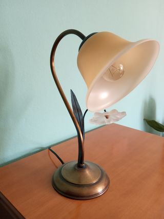 Lampara mesita de noche