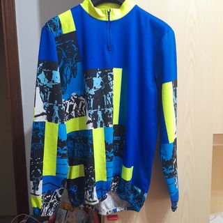 Maglia ciclista con maniche lunghe