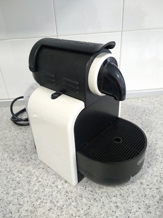 CAFETERA NESPRESSO 