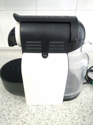 CAFETERA NESPRESSO 