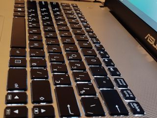 Notebook 15.6 Asus N56JR core i7 con  16GB Ram