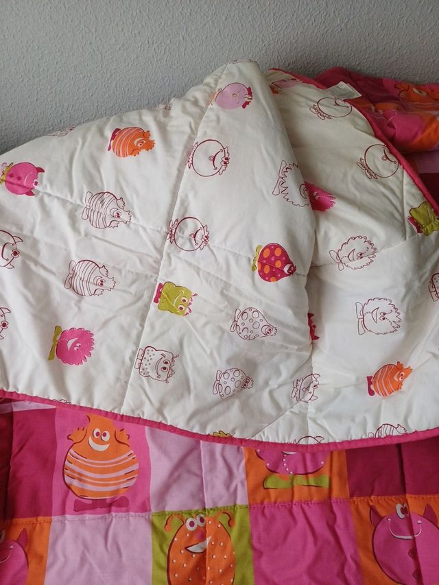 Colcha ajustables+ sabanas+ cojin