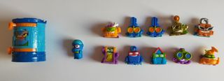 Figuras Superzings y caja fuerte