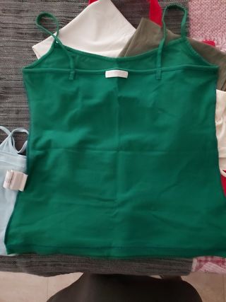 Lote 5 Camisetas Básicas de tirantes S-M