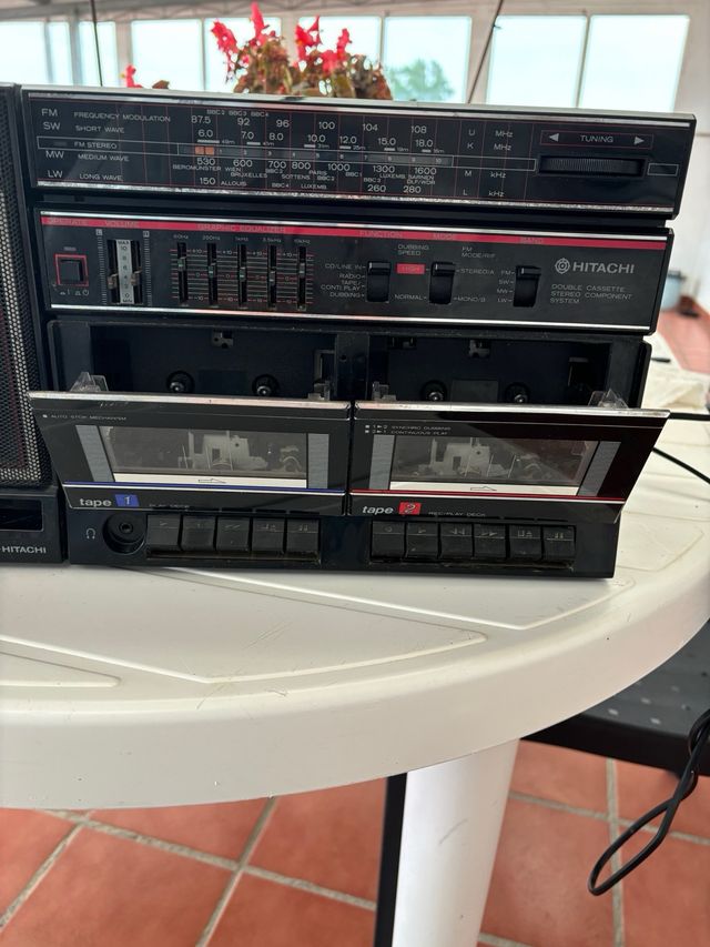 Radio cassette
