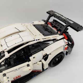 Lego Technic 42096 Porsche 911 RS race car