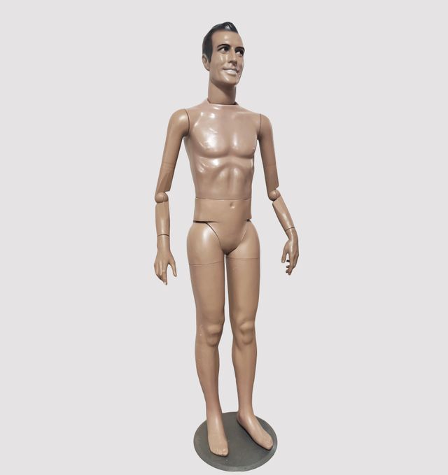 Manichino vintage. Manichino antico. Rasato.