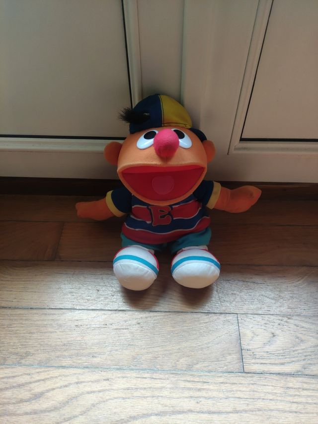 Muñeco Epi cosquillas