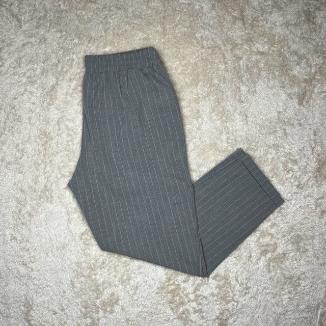 Pantaloni a righe Stradivarius Y2K (donna)