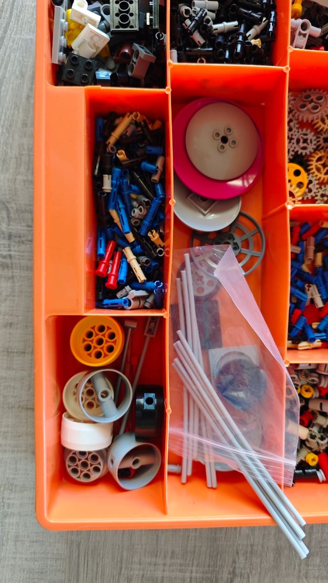 Lote de piezas lego a granel.