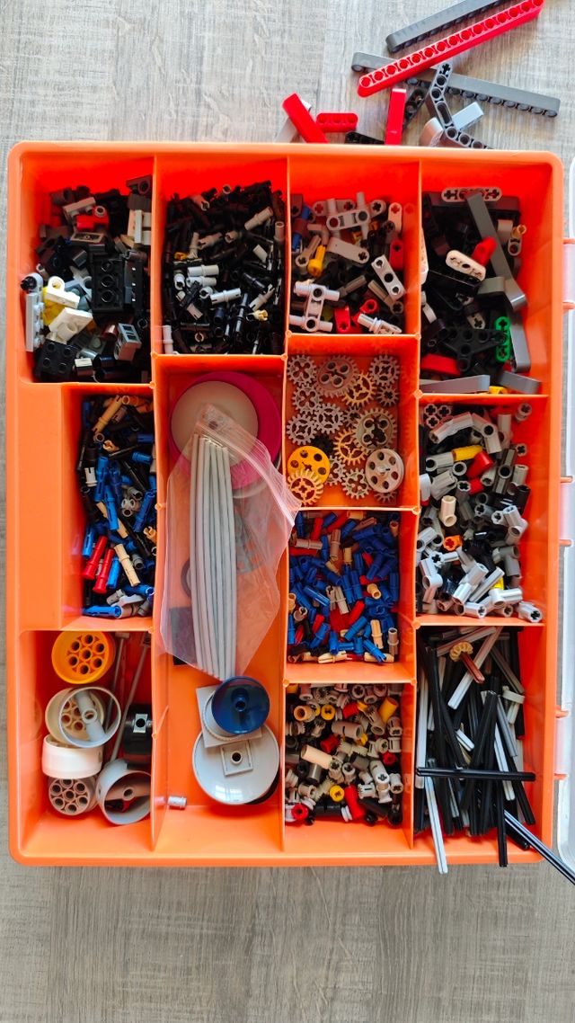 Lote de piezas lego a granel.